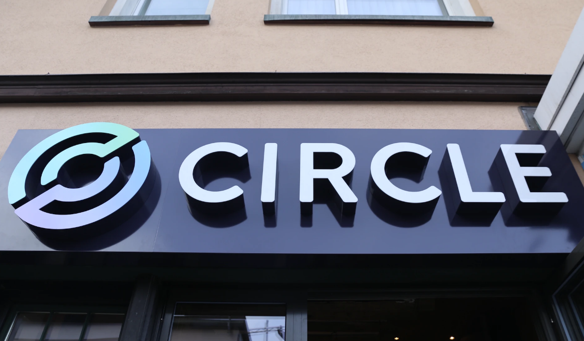 CEO Circle назвал верным решение Binance о конвертации USDC в BUSD