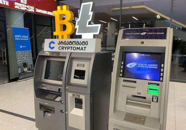 Количество криптоматов в мире превысило 37 000